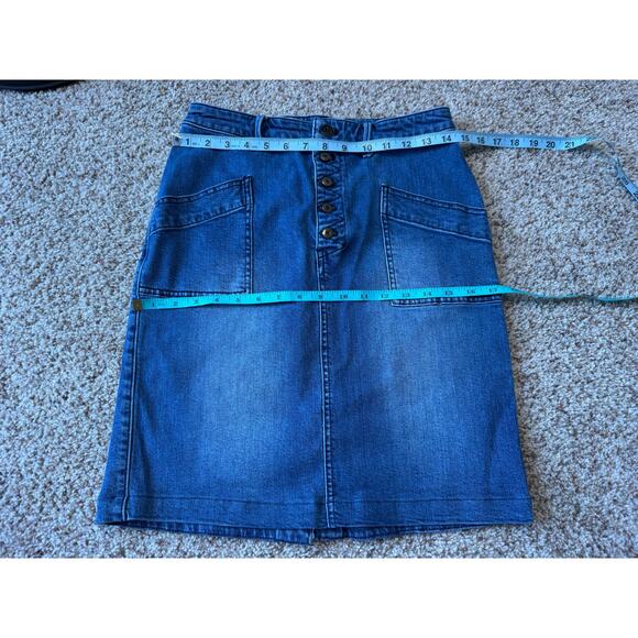 PILCRO & the Letterpress/Anthropologie Denim/Jean Skirt; size Women's 6 - Picture 5 of 10